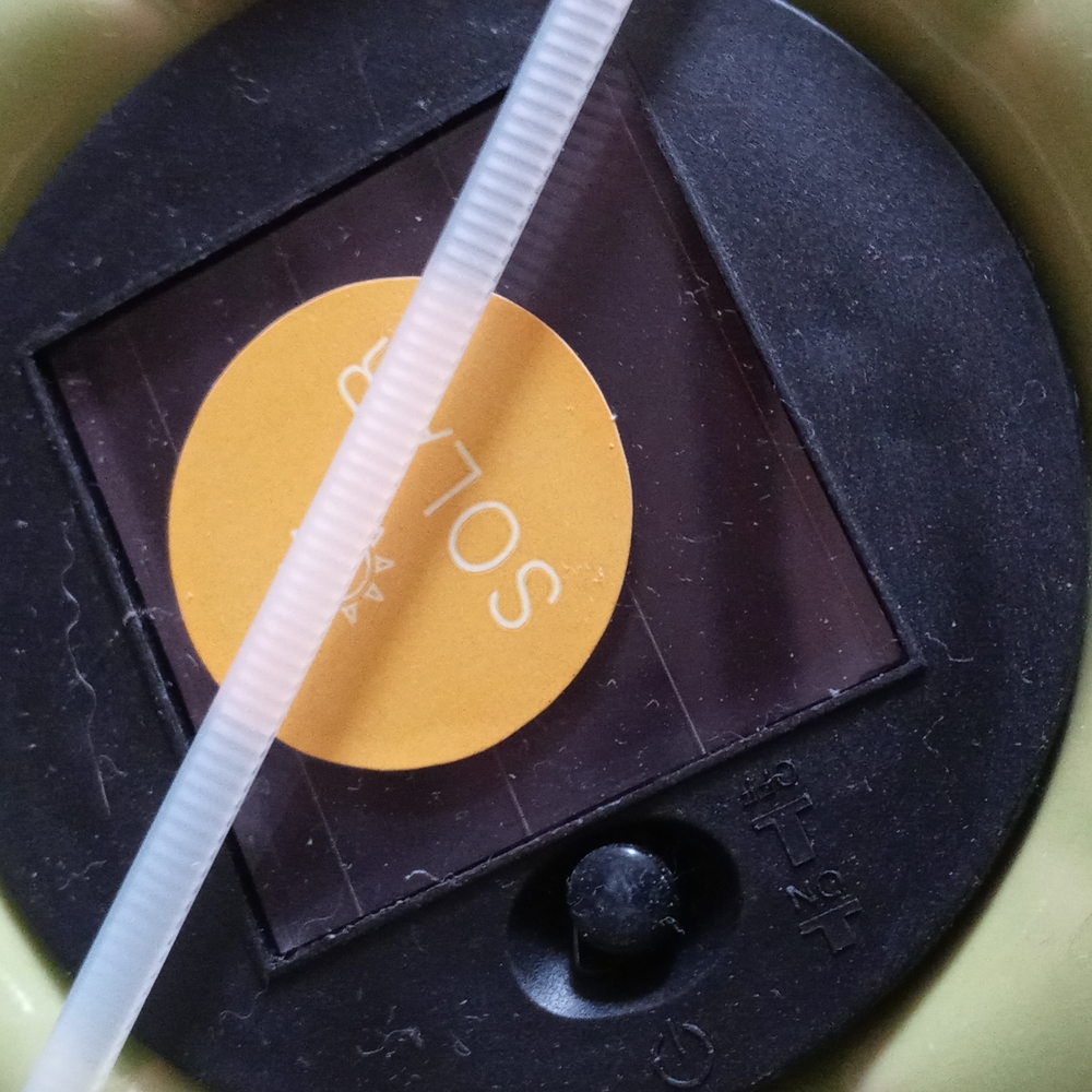 Palm trees solar light - Picture 3 of 4